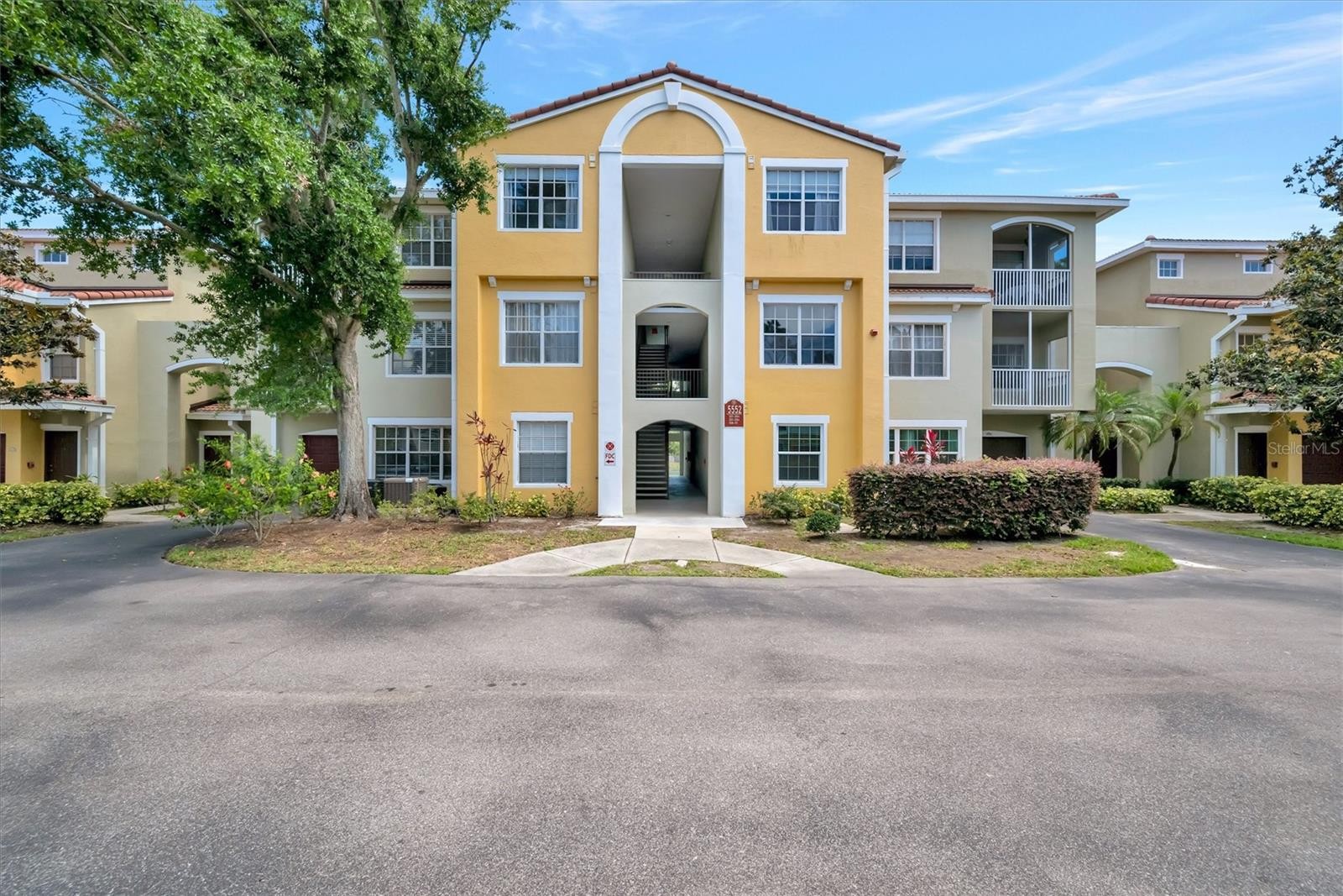 5552 BENTGRASS DR #7-110