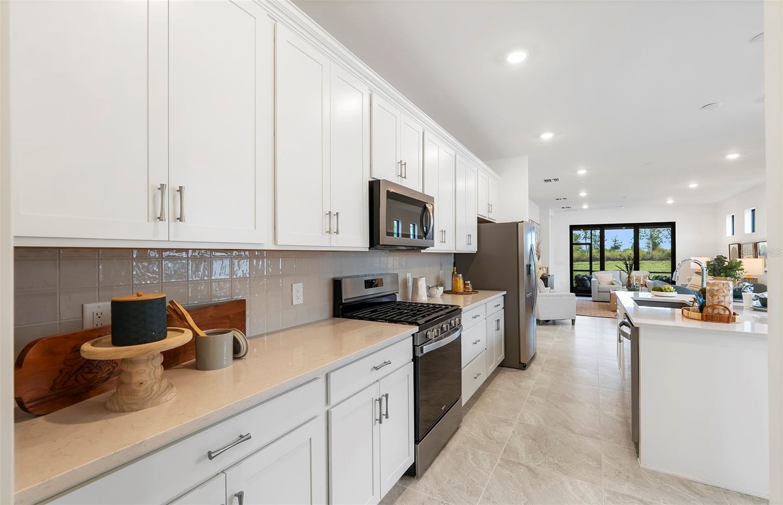 18921 INDIAN ROCK PL