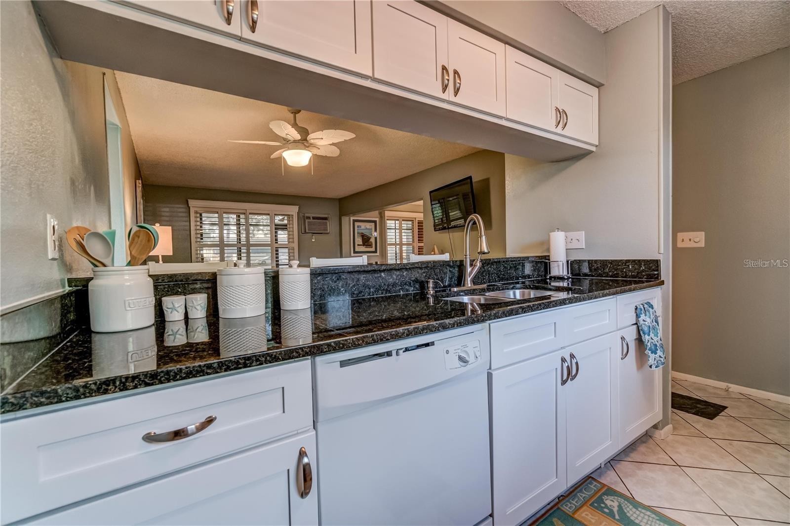 111 AIRPORT AVE W #107