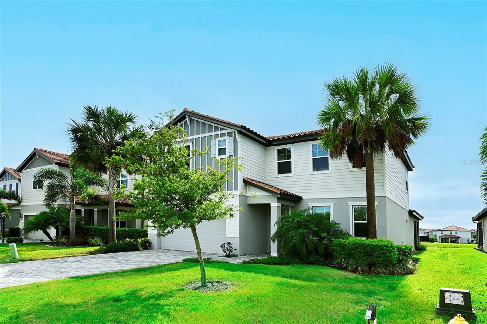 3806 SAVANNA PALMS CT