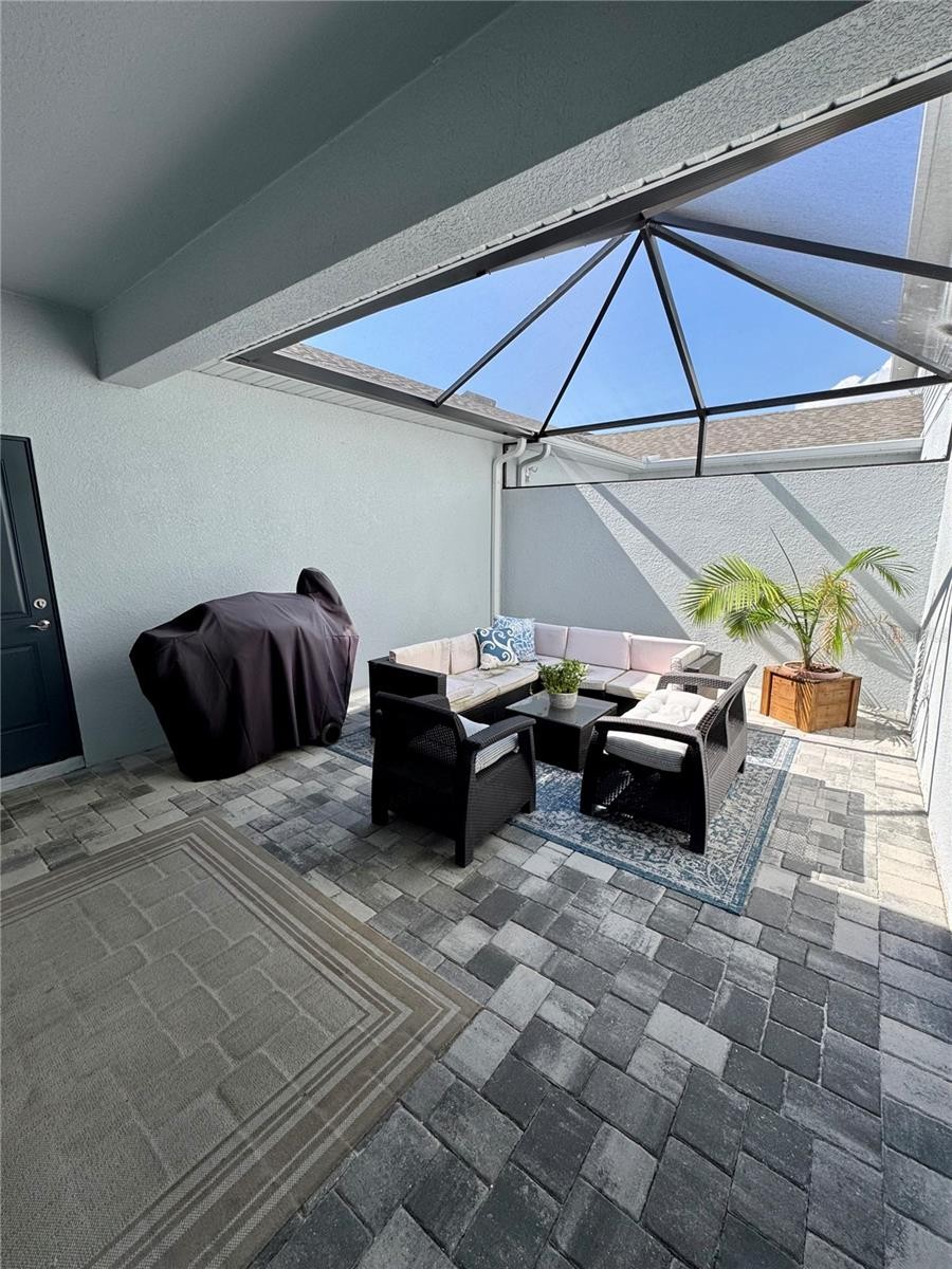 1908 SWIVEL LN