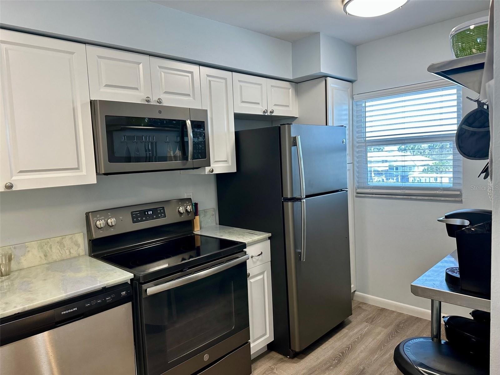 950 TARPON CENTER DR #301