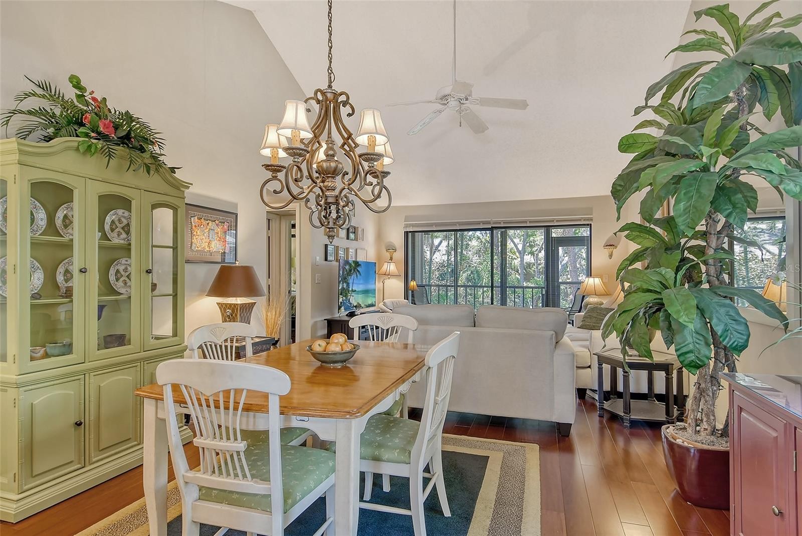 1720 GLENHOUSE DR #GL430