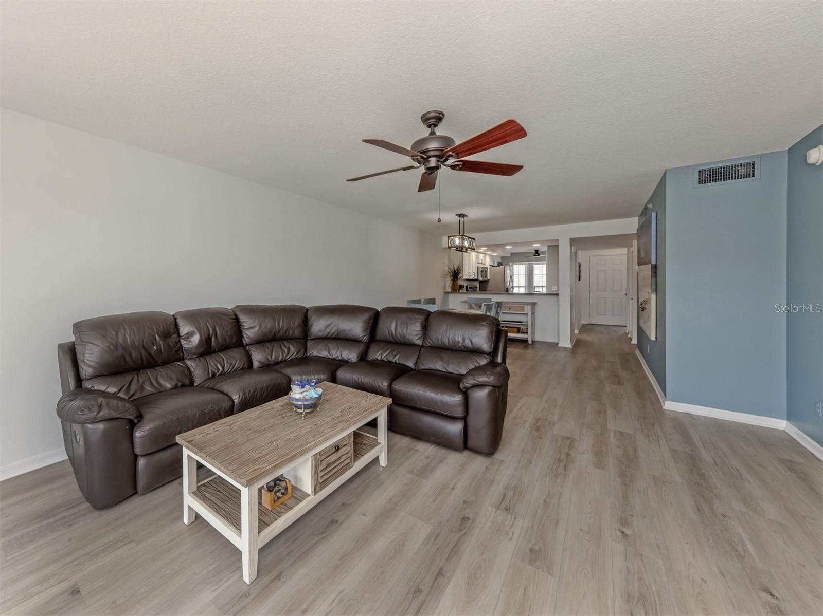 210 SILVER LAKE DR #102