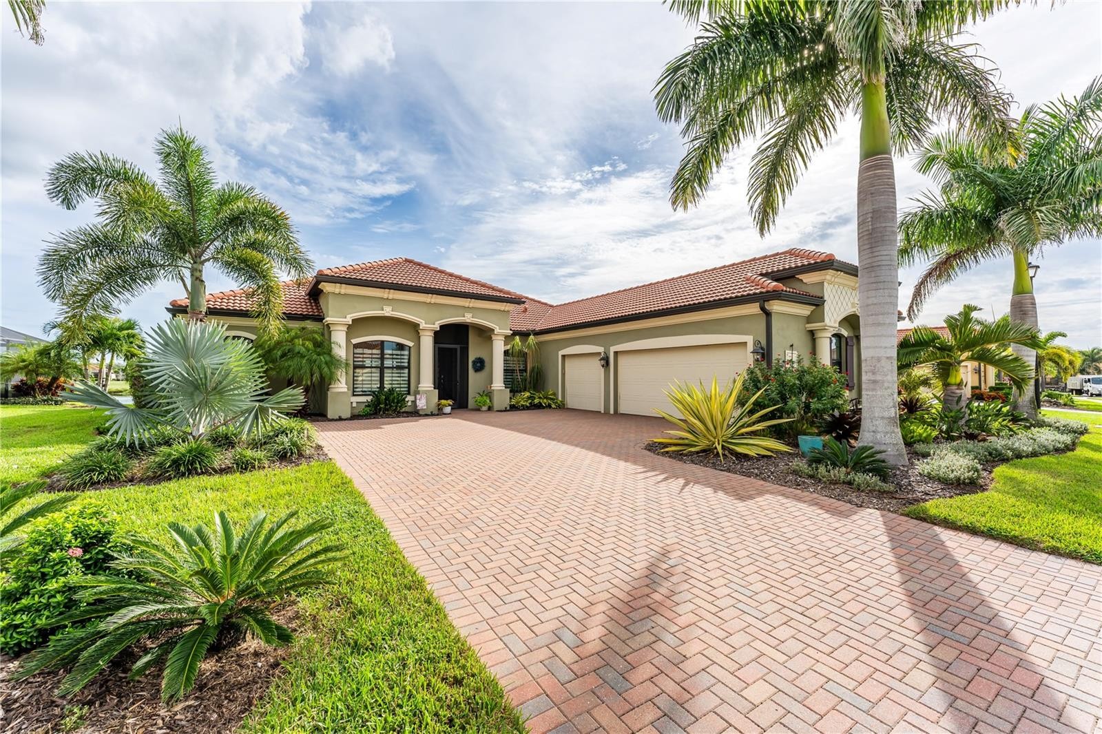 10733 TARFLOWER DR