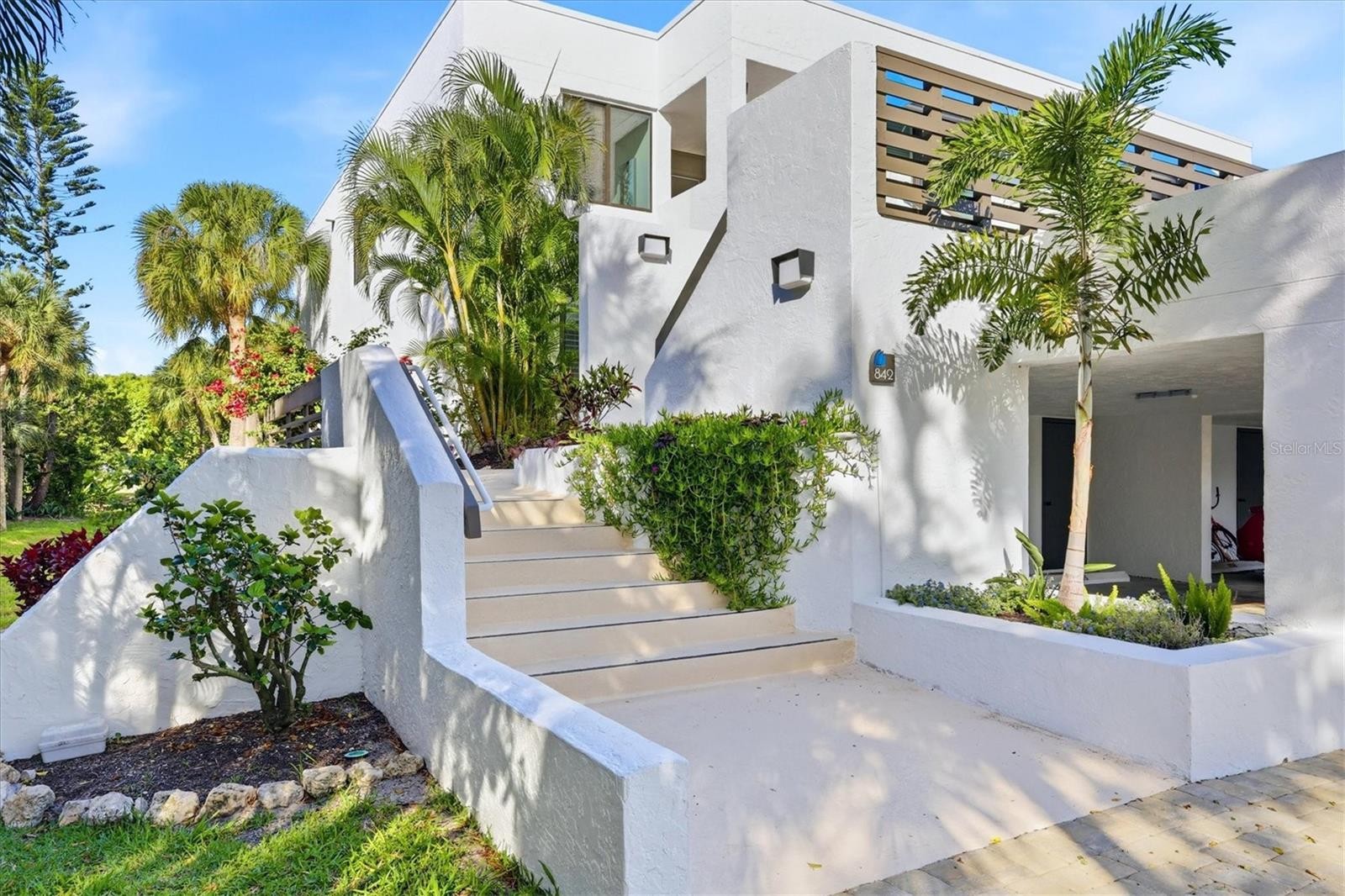 842 BAYPORT WAY #842