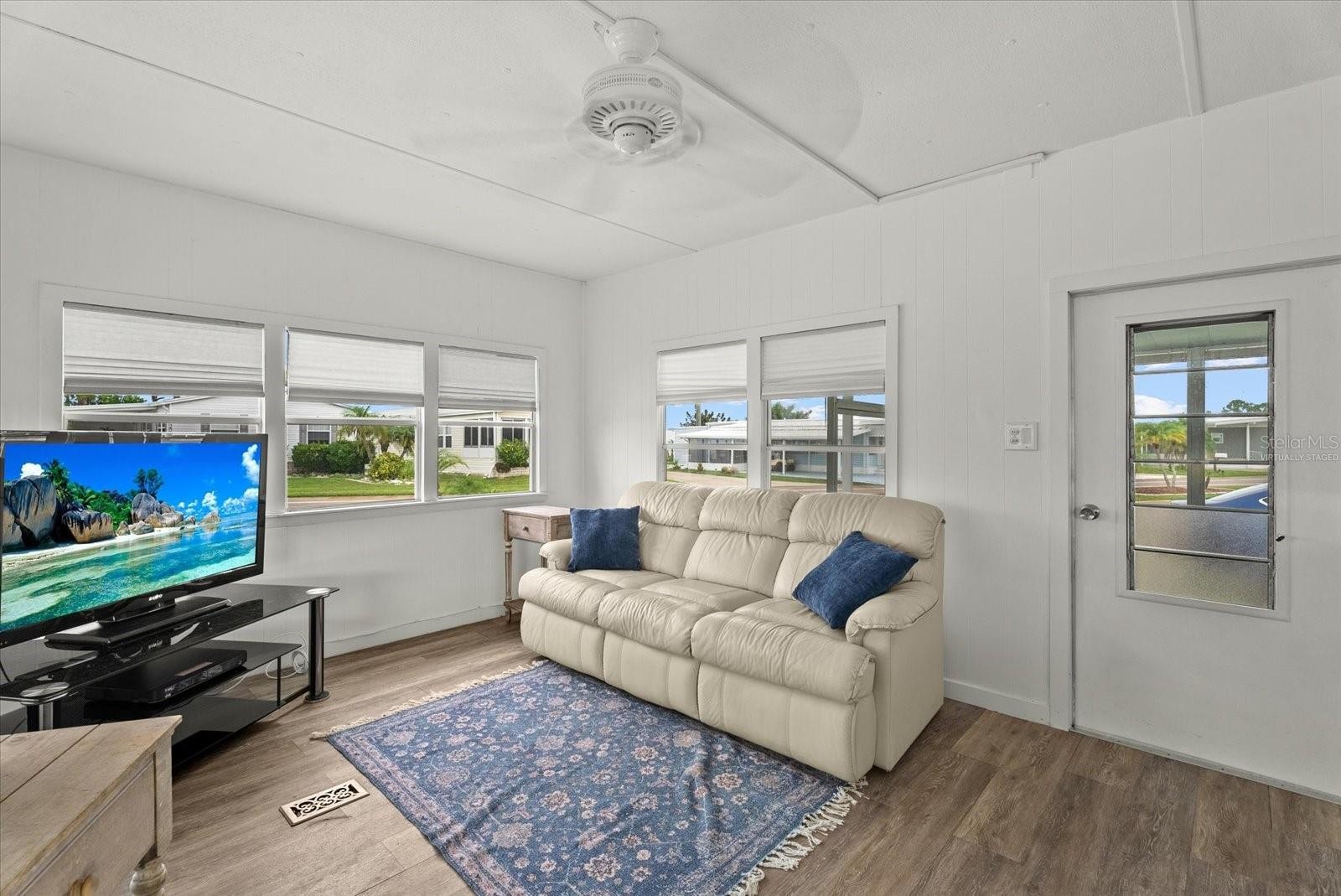 225 BLACKBURN BLVD