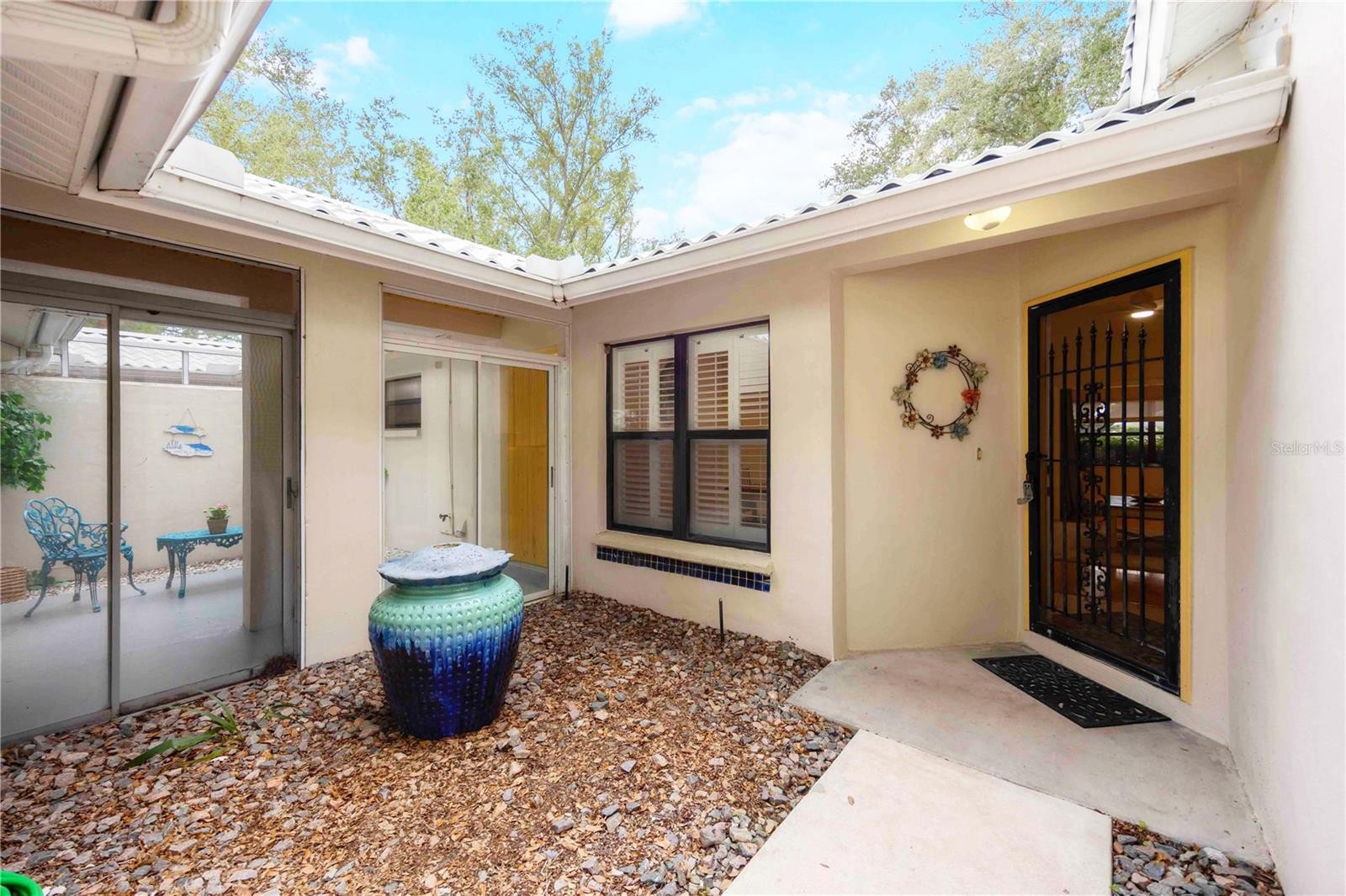 231 SOUTHAMPTON LN #277