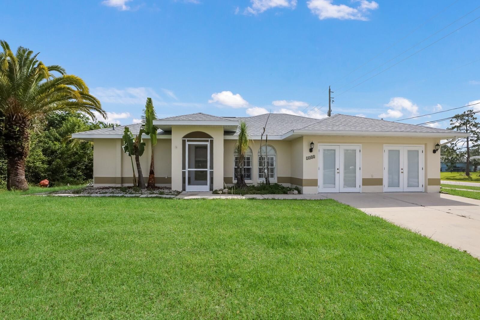 2004 BOCA CHICA AVE