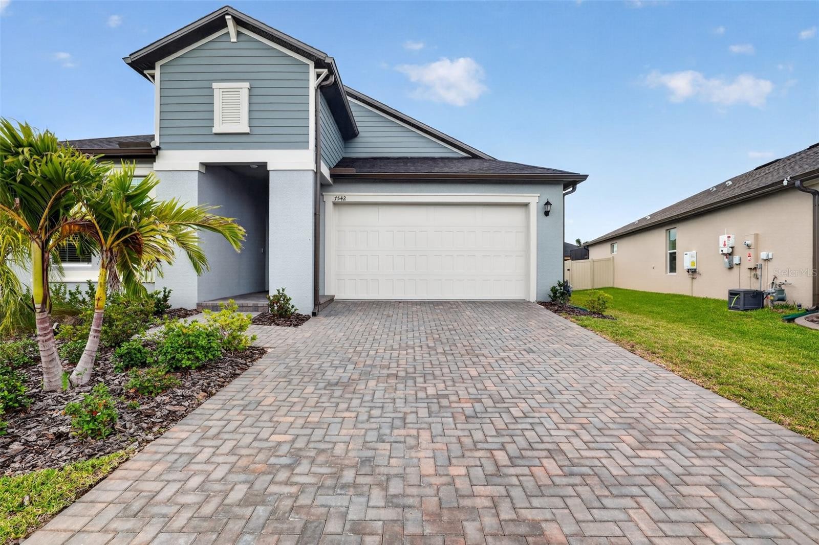 7542 117TH LN E