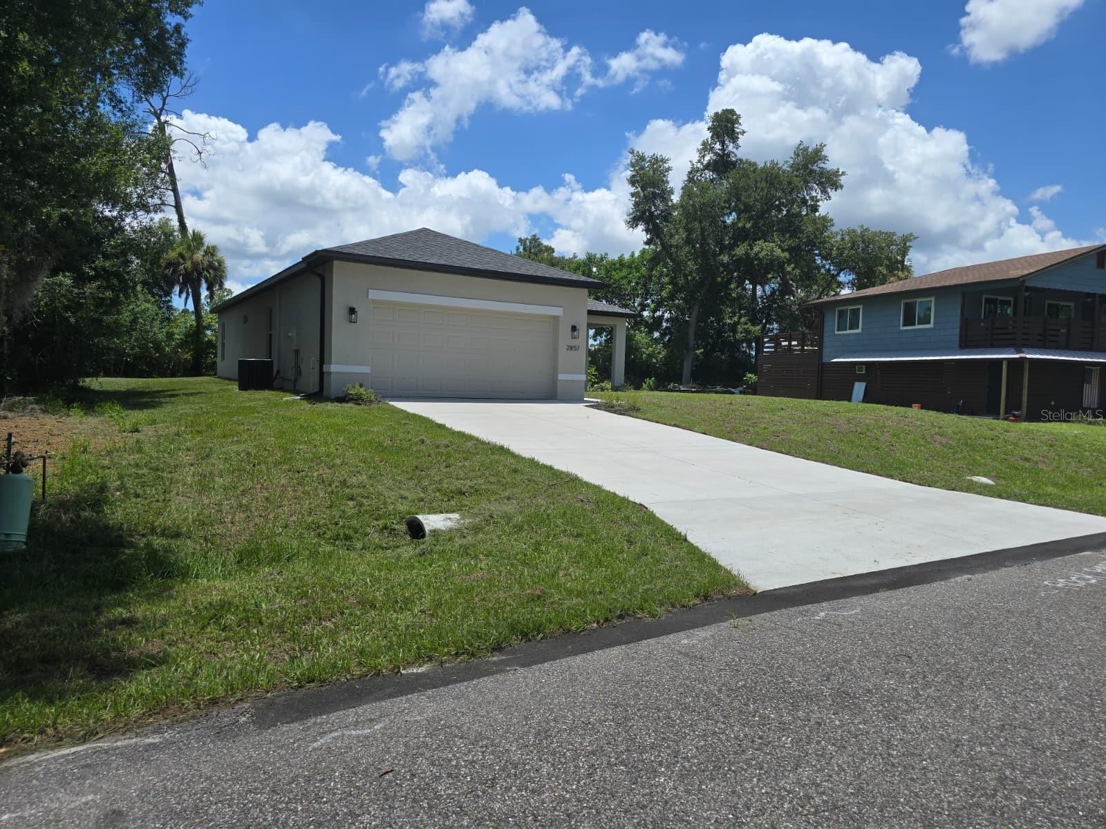 2857 SHADY AVE
