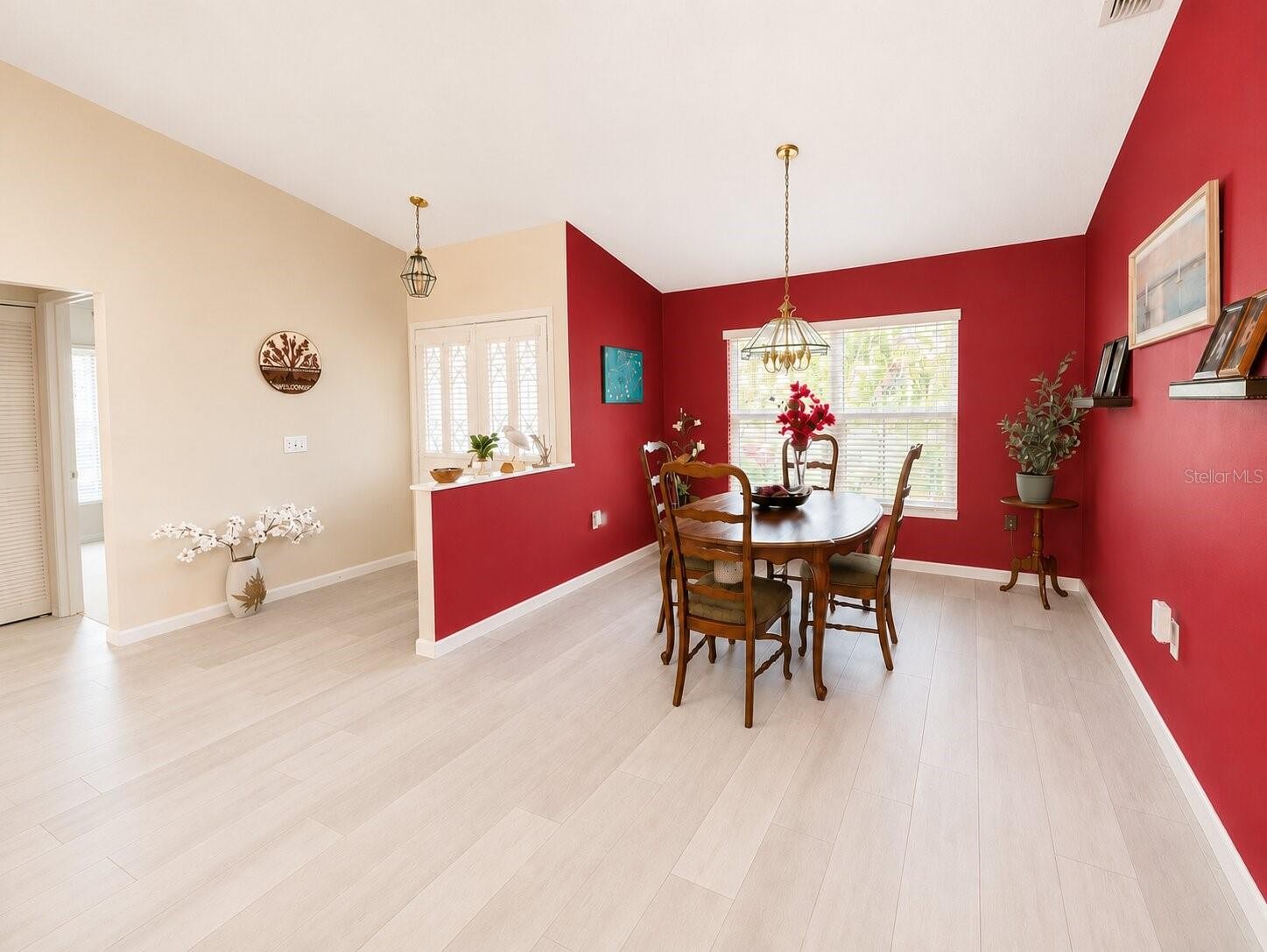 5908 GARDEN LAKES MAJESTIC