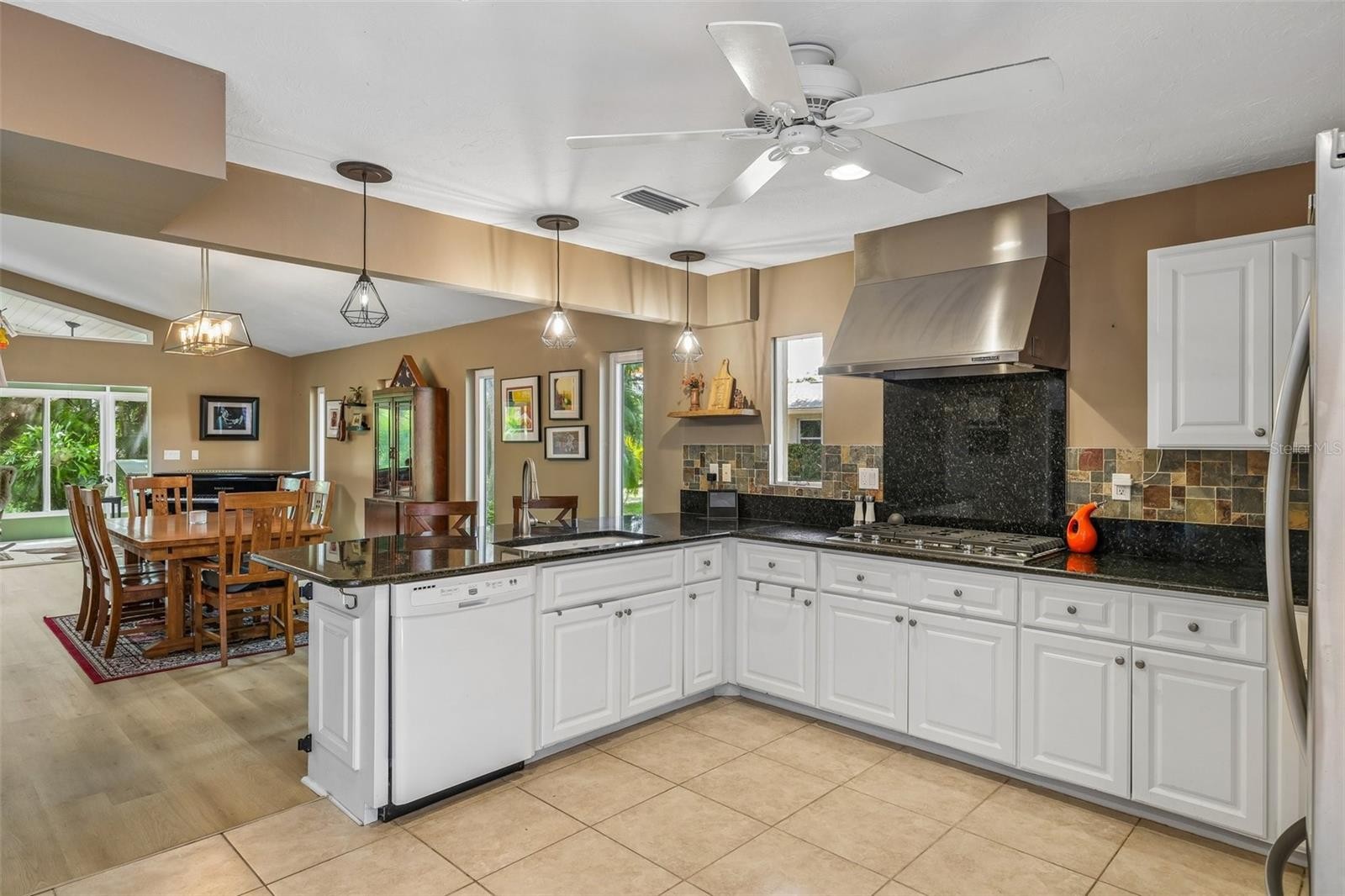 3757 COUNTRYSIDE RD