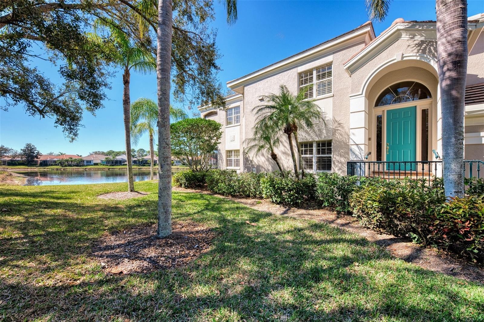 5242 PARISIENNE PL #201B30