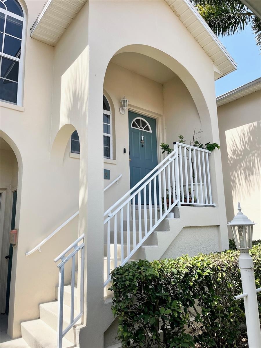 4275 CASTLEBRIDGE LN #1324