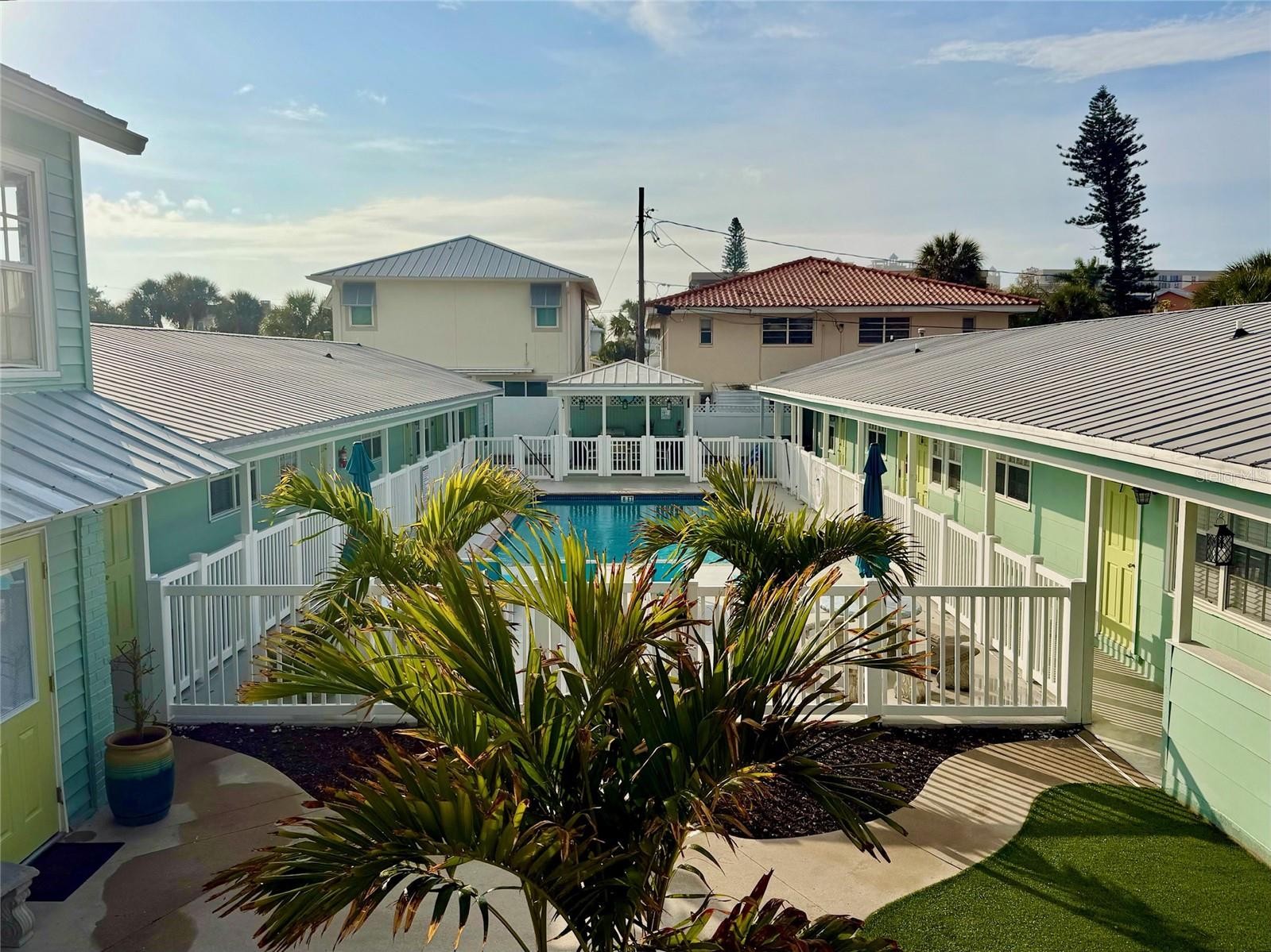 148 CLEVELAND DR #1A