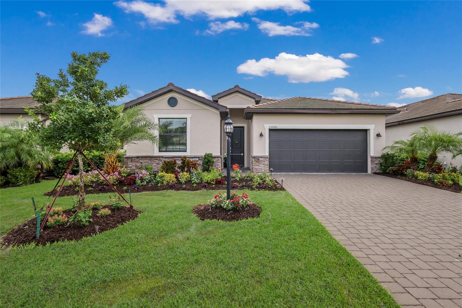 15041 SERENE SHORES LOOP