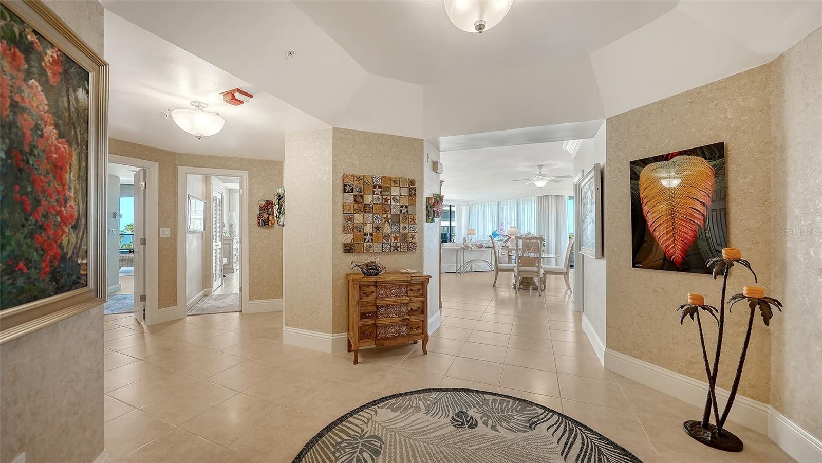 535 SANCTUARY DR #A401