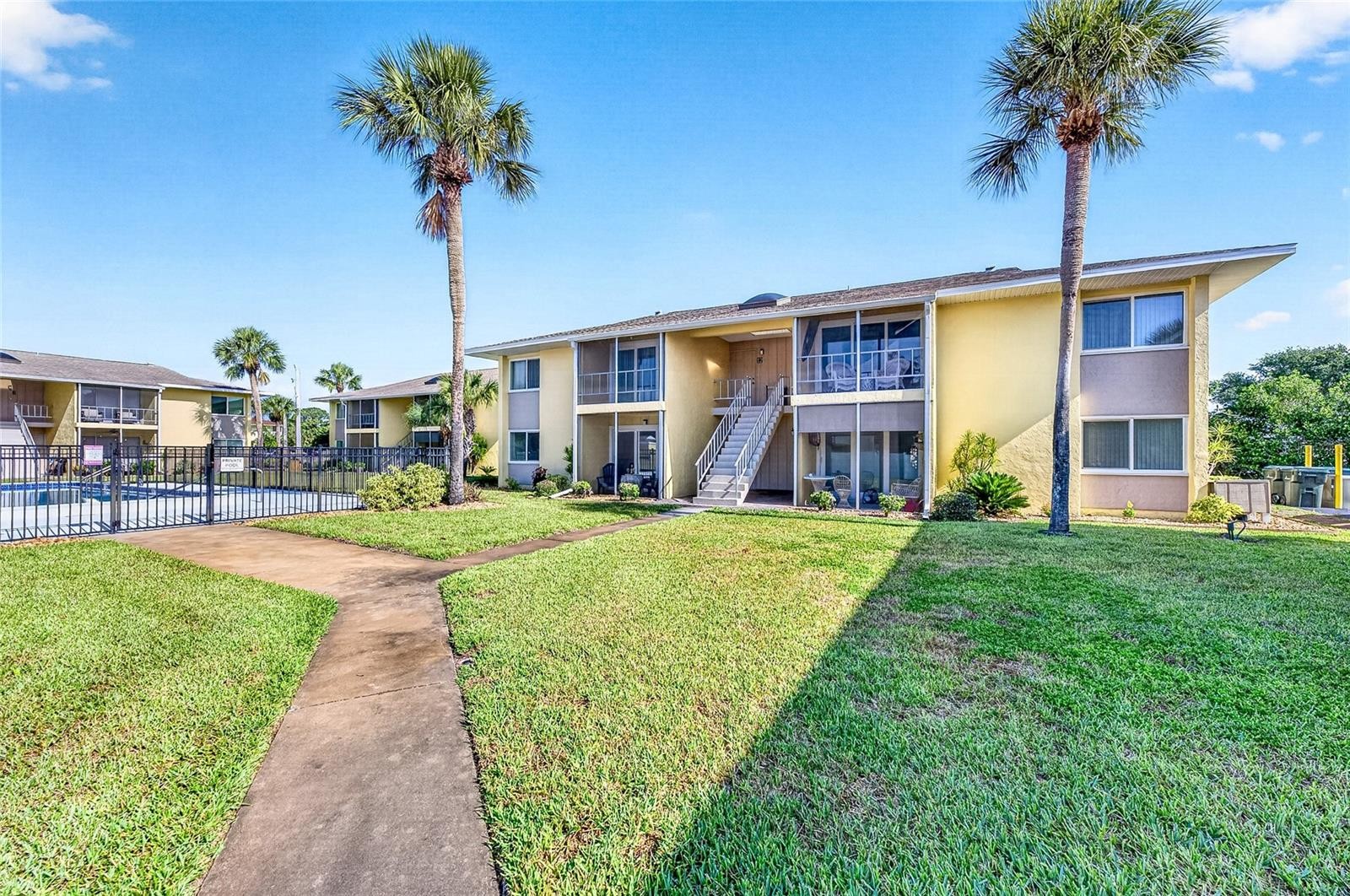 101 LOUELLA LN #11