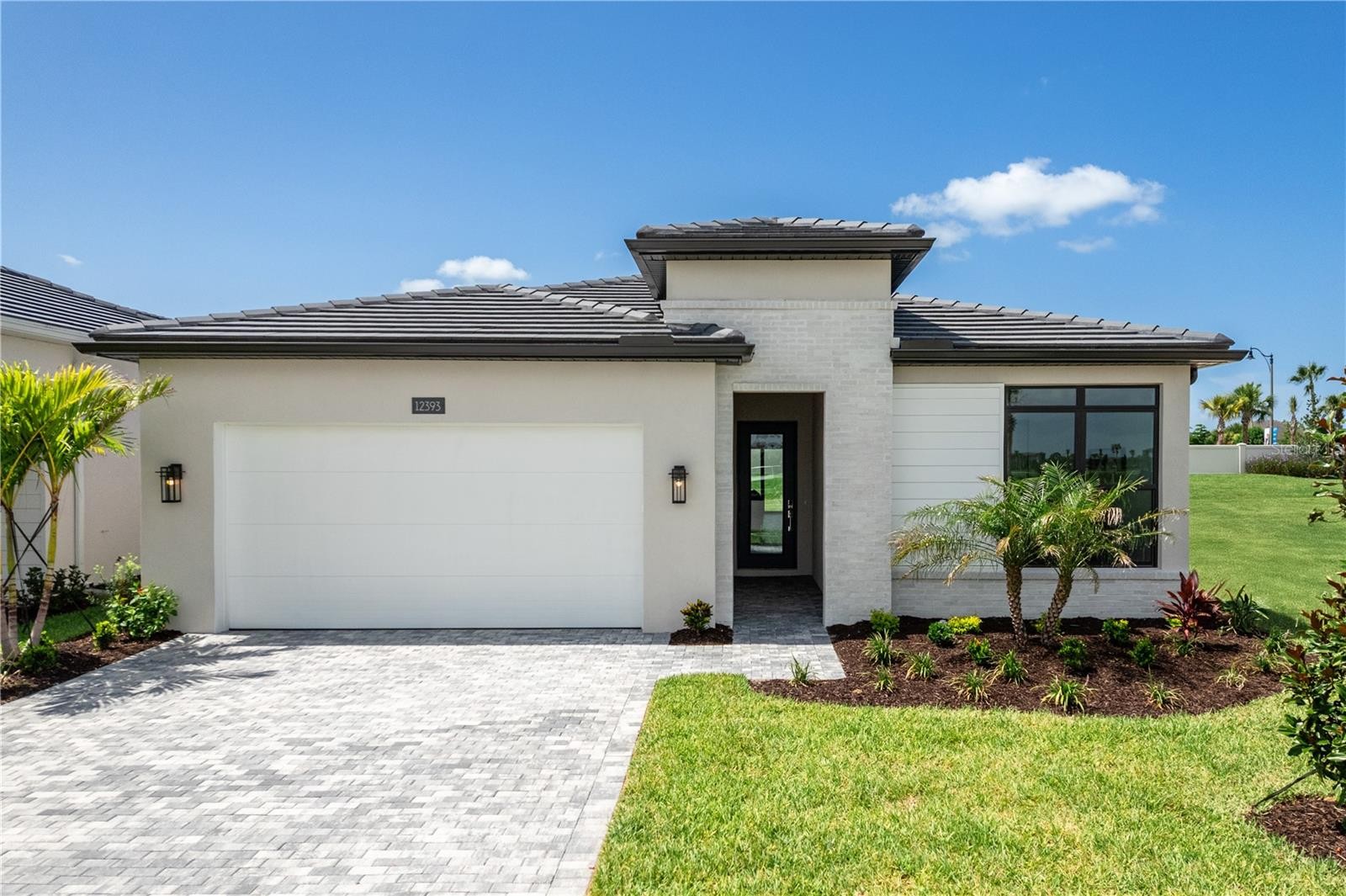 12393 FALLING LEAF PL