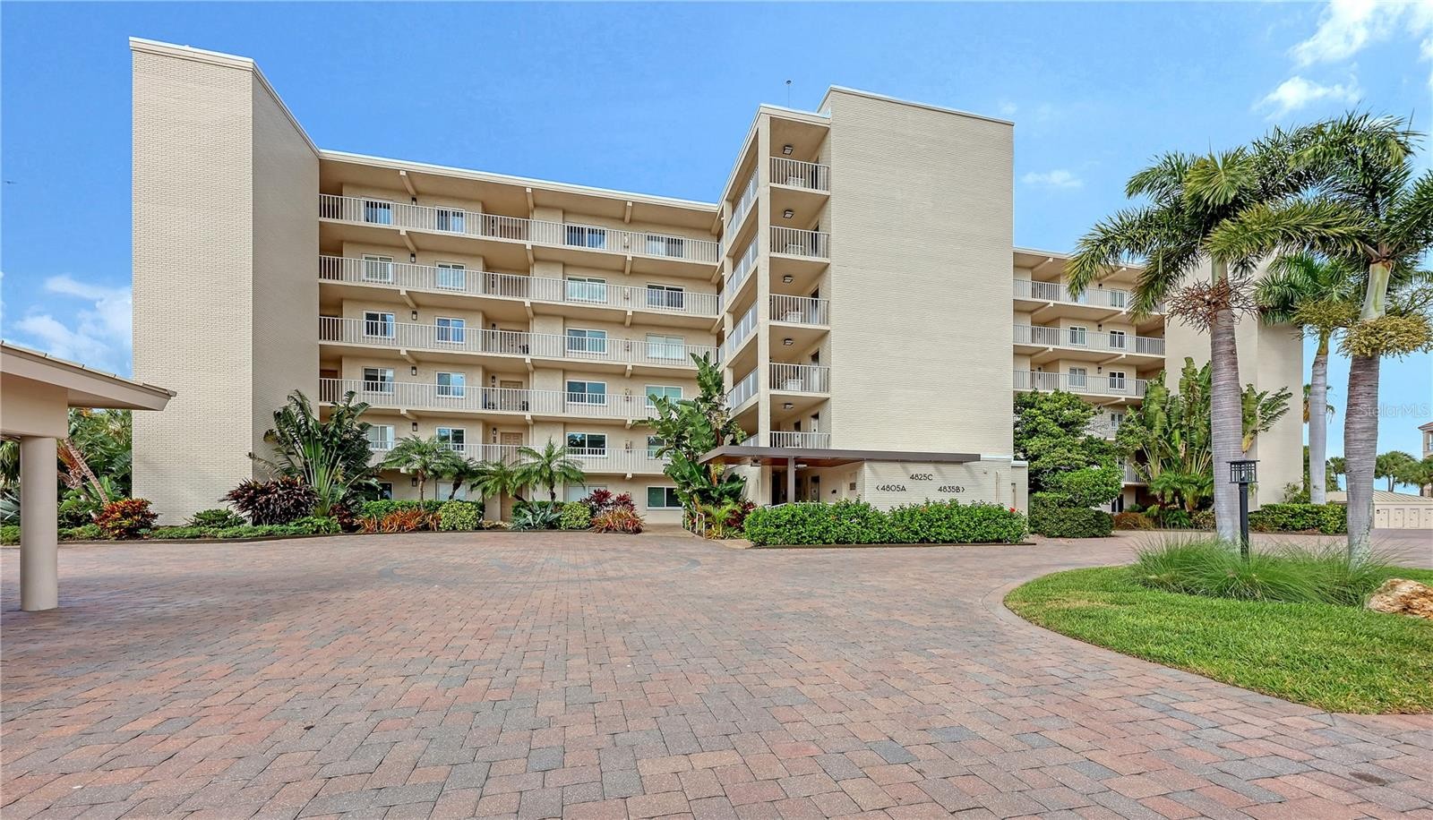 4825 GULF OF MEXICO DR #504