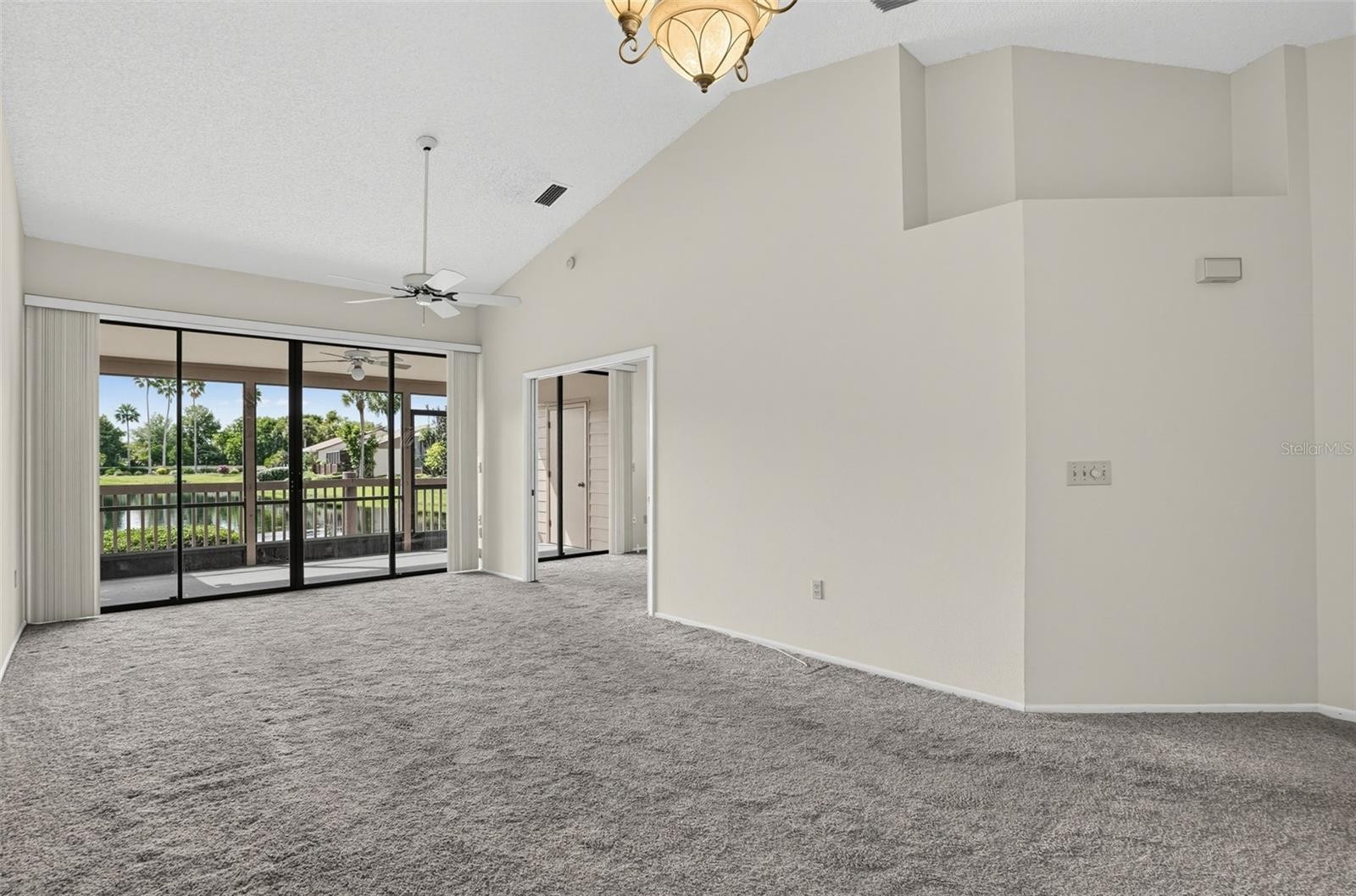 3440 BEEKMAN PL #52