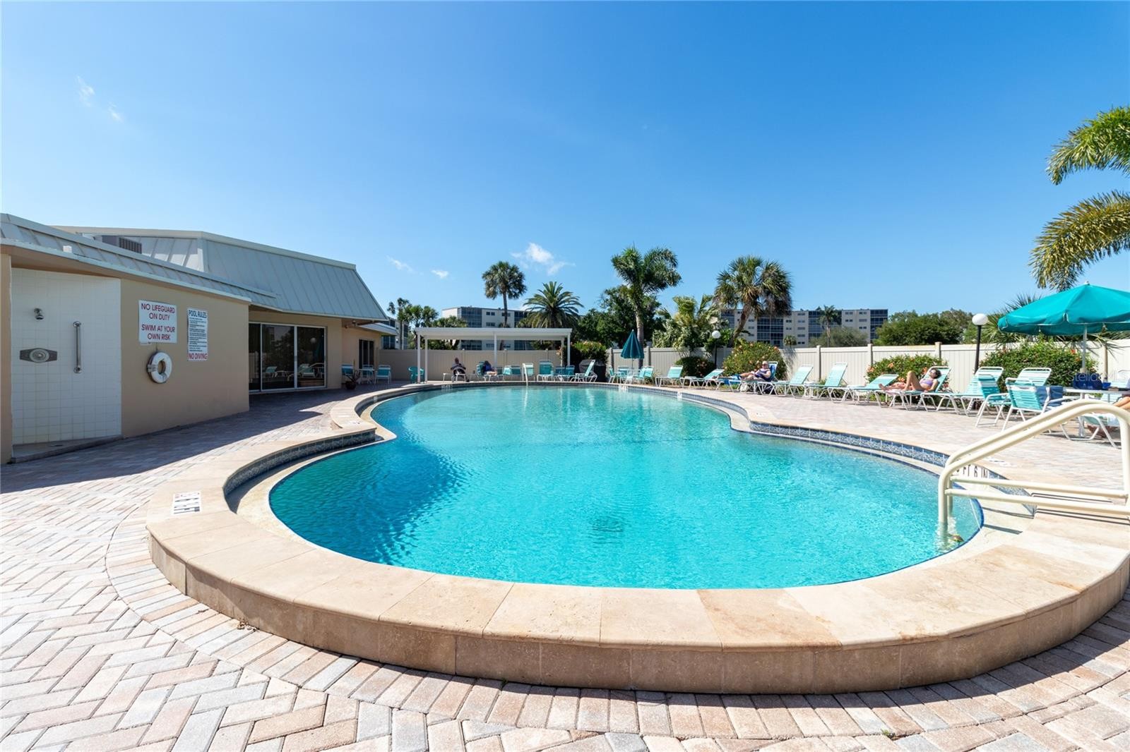 4480 IRONWOOD CIR #309A