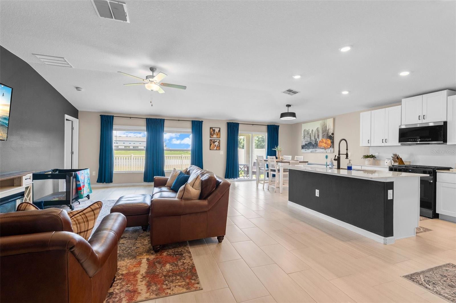 13608 SUNSET SAPPHIRE CT