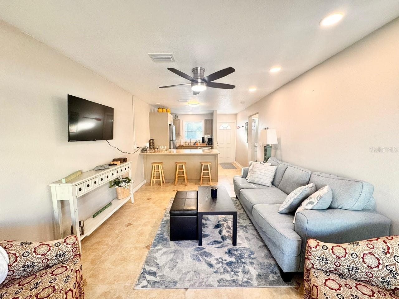 707 SAINT JUDES DR S #3