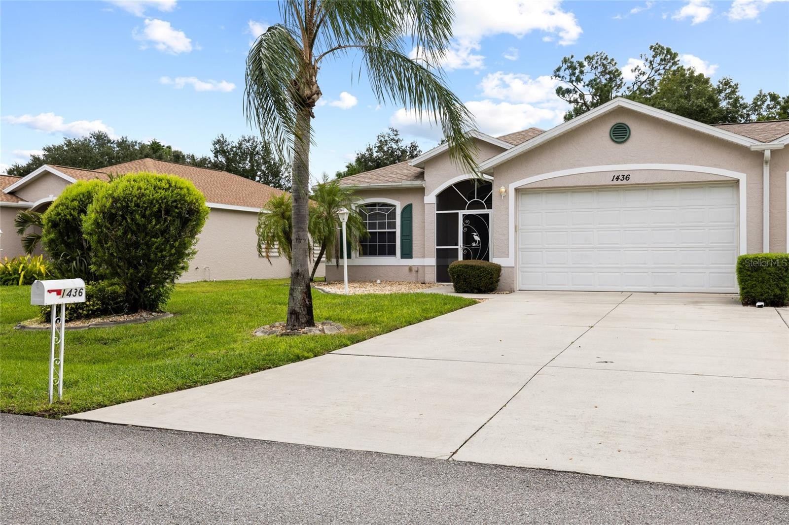 1436 HEDGEWOOD CIR