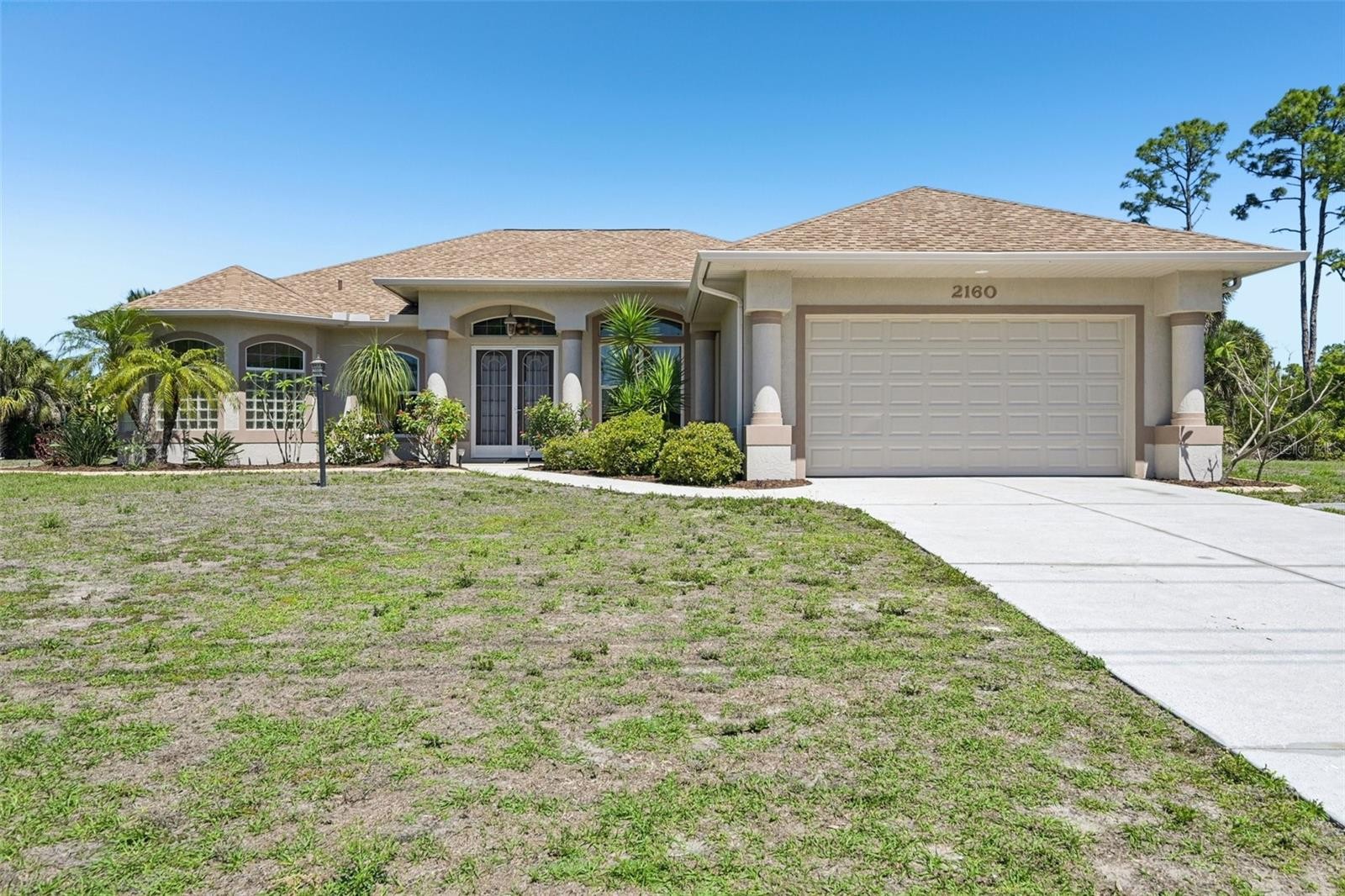 2160 W HILLSBOROUGH BLVD