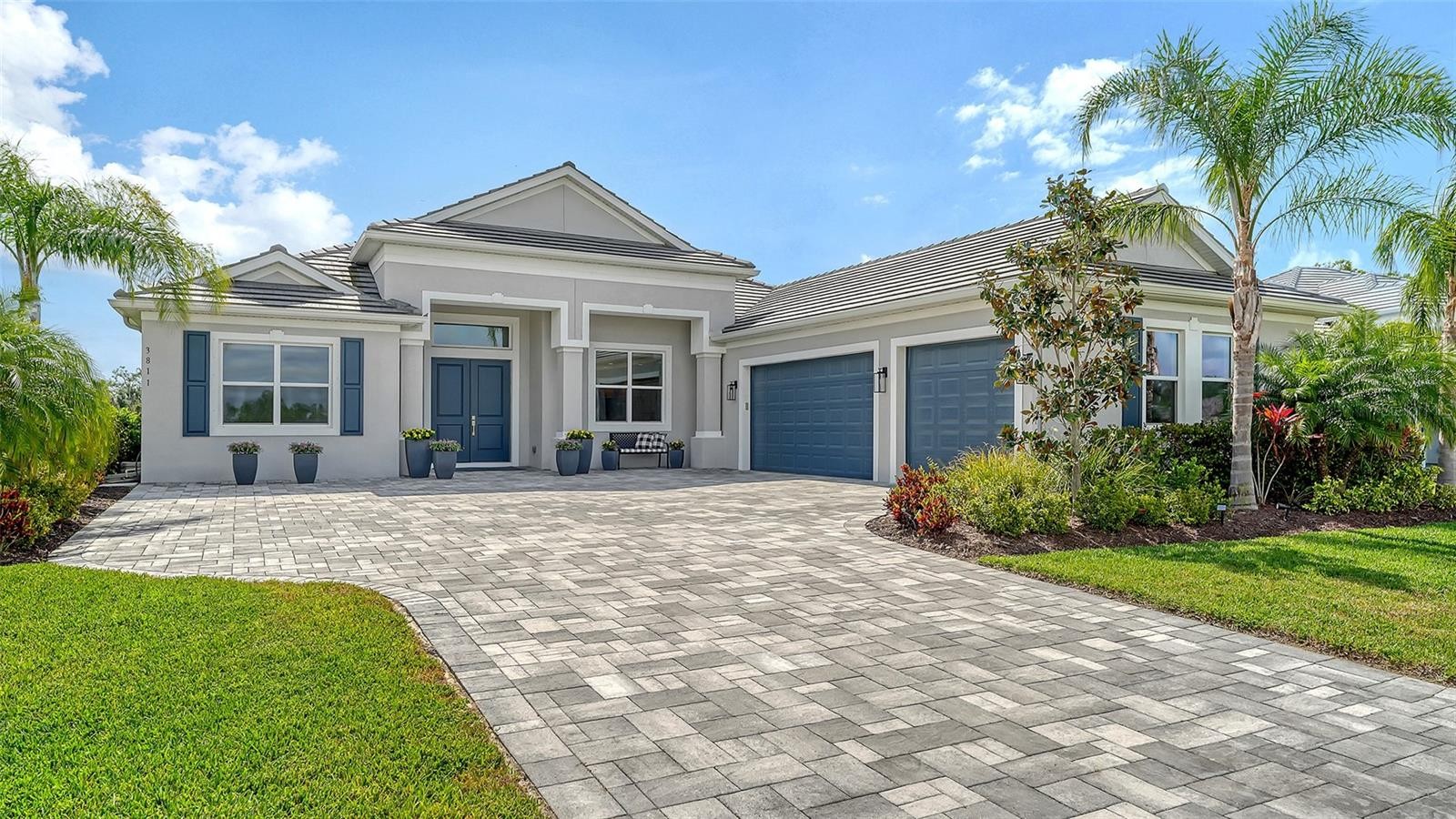 3811 158TH AVENUE CIR E