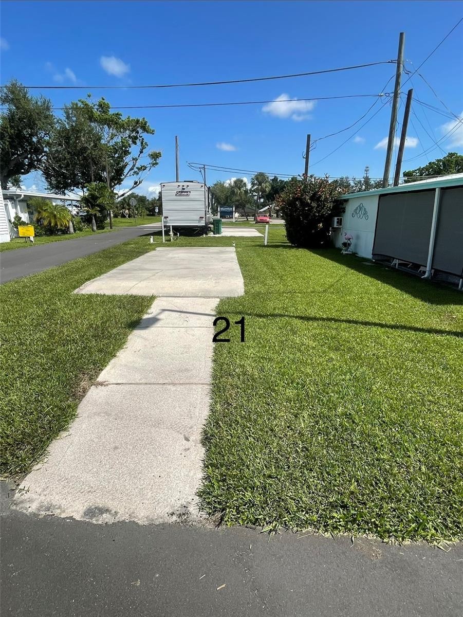21 ILLINOIS ST