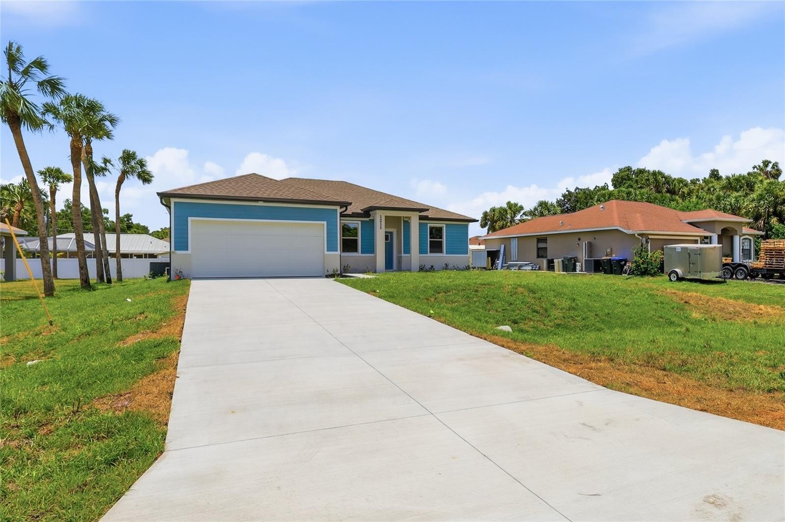 1211 S SAN MATEO DR