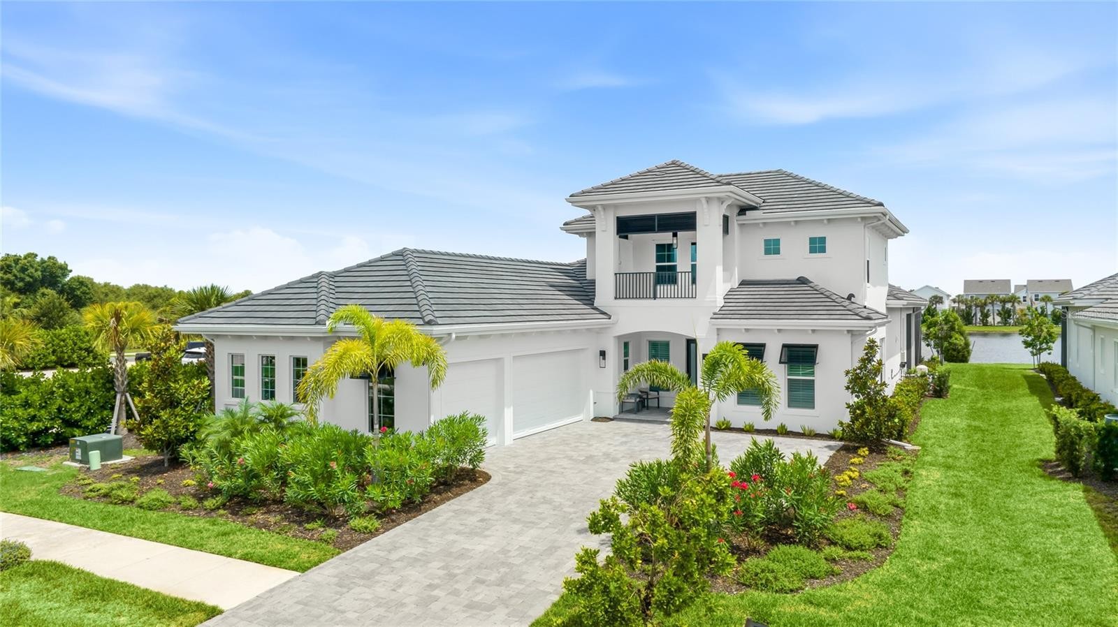 8324 SEA GLASS CT