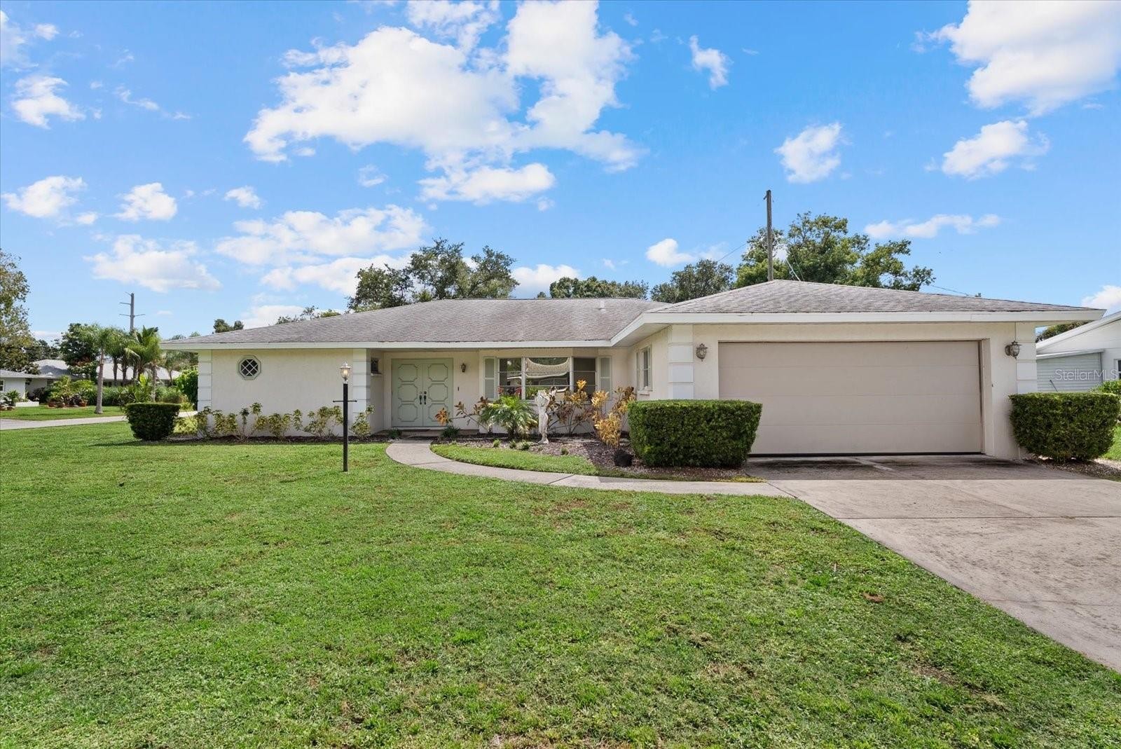 3378 KENMORE DR