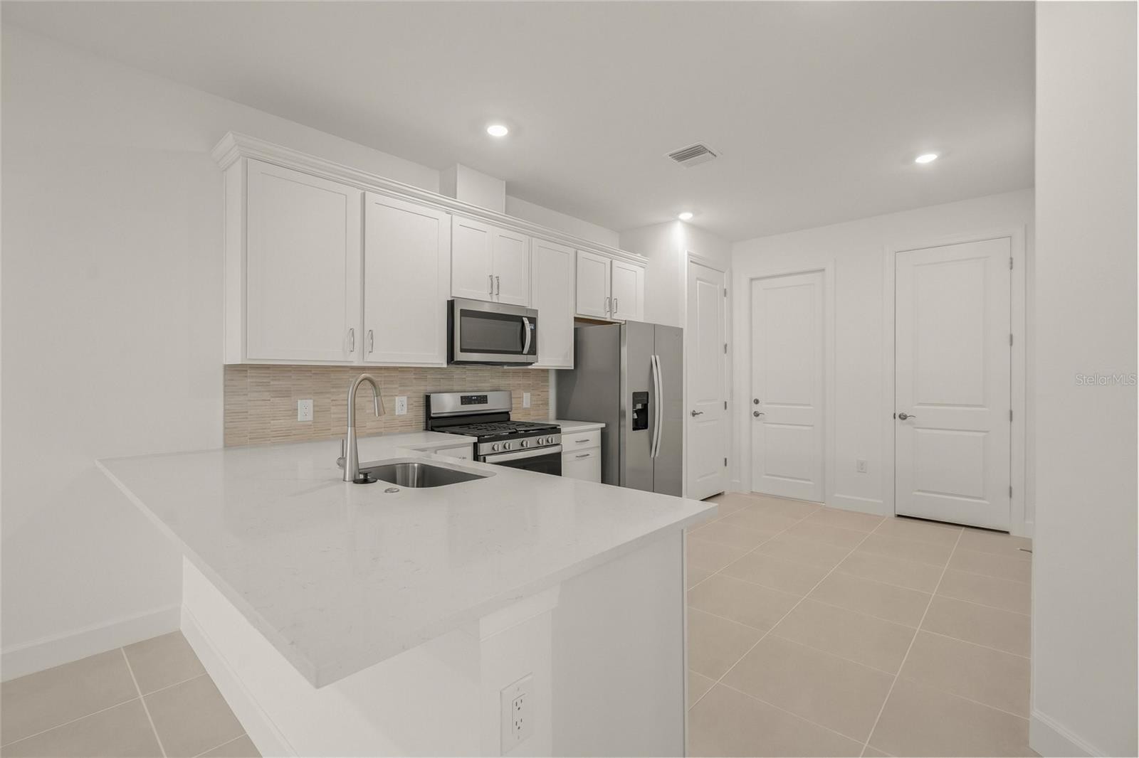 14860 MISTY POND LOOP
