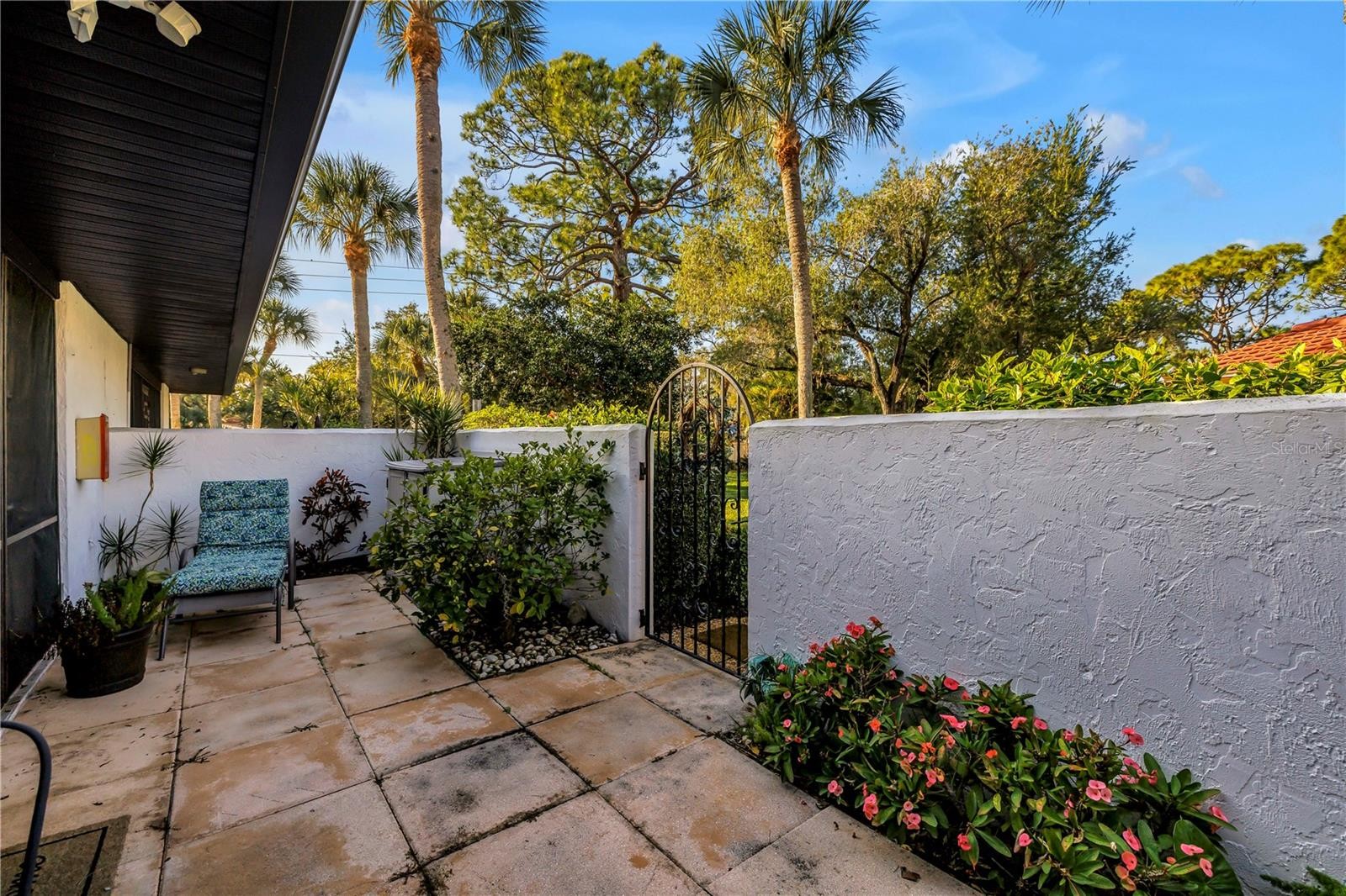 3500 EL CONQUISTADOR PKWY #203