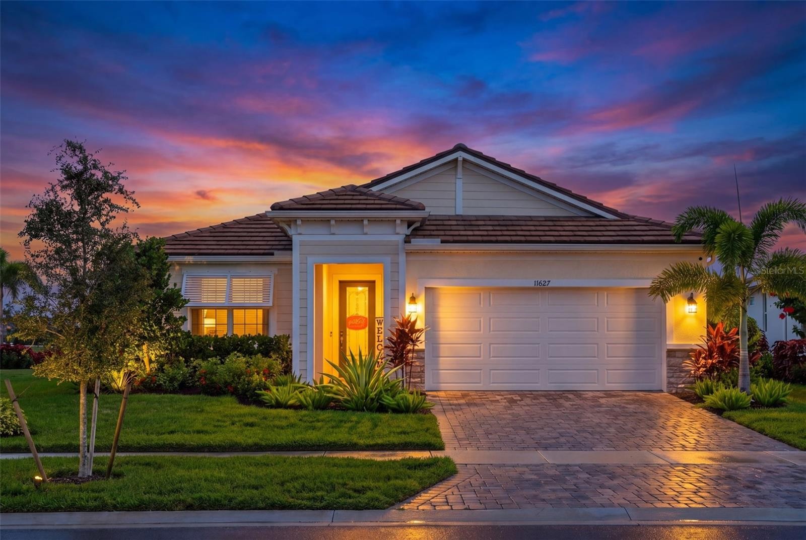 11627 MYAKKA BLUE DR