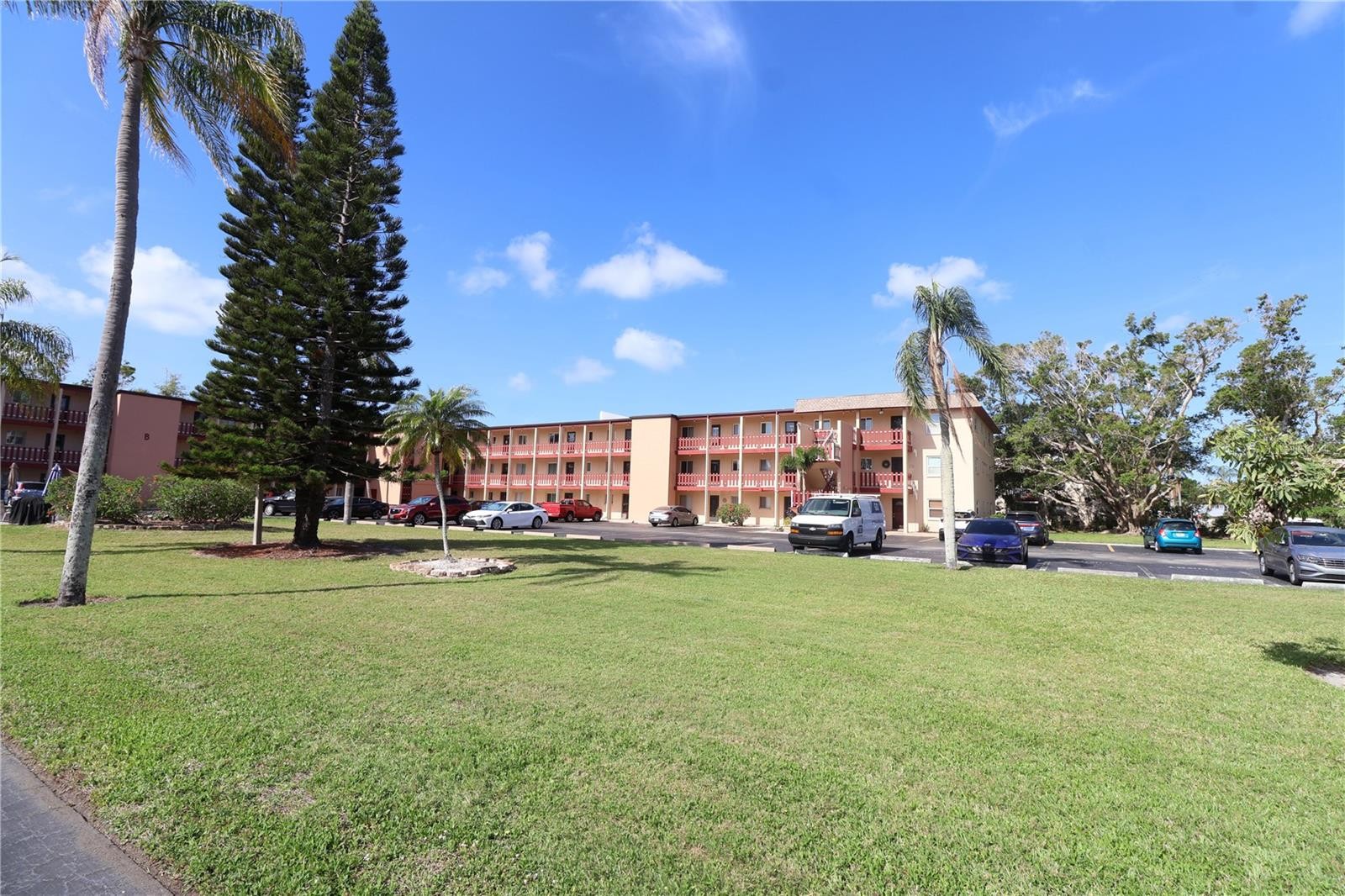 4206 HERON WAY #B305