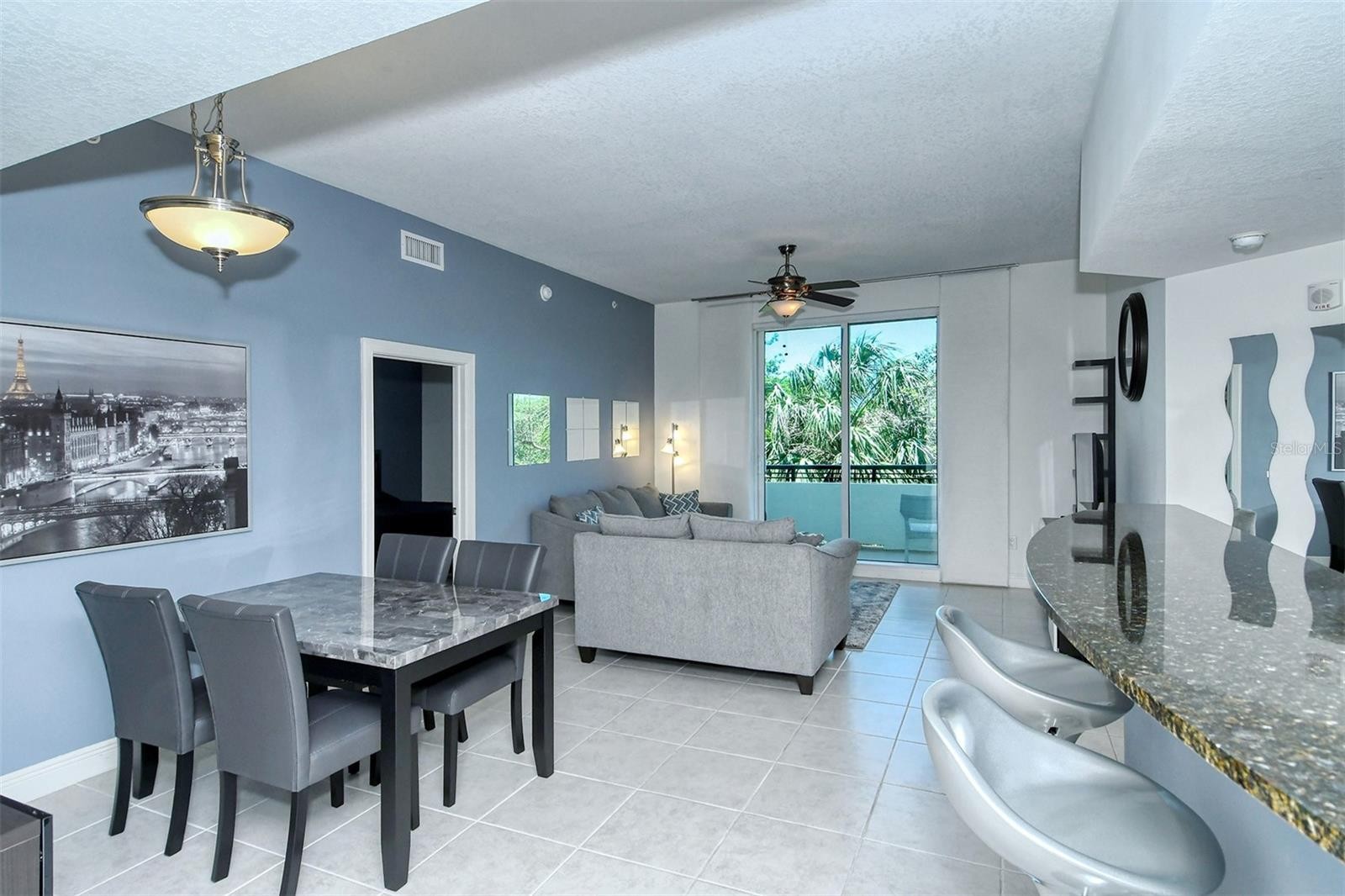 800 N TAMIAMI TRL #203