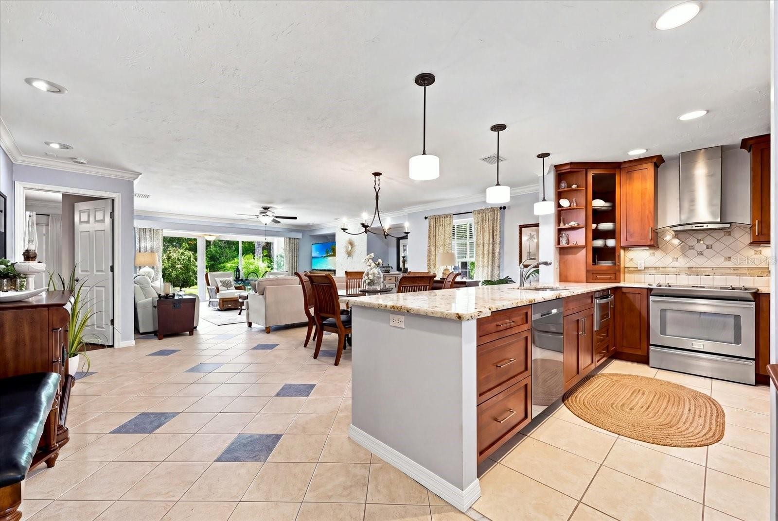 3252 RINGWOOD MDW #81