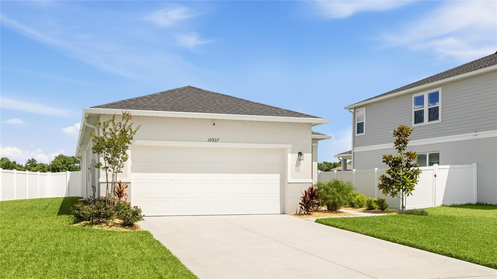 10927 BLUESTEM CV