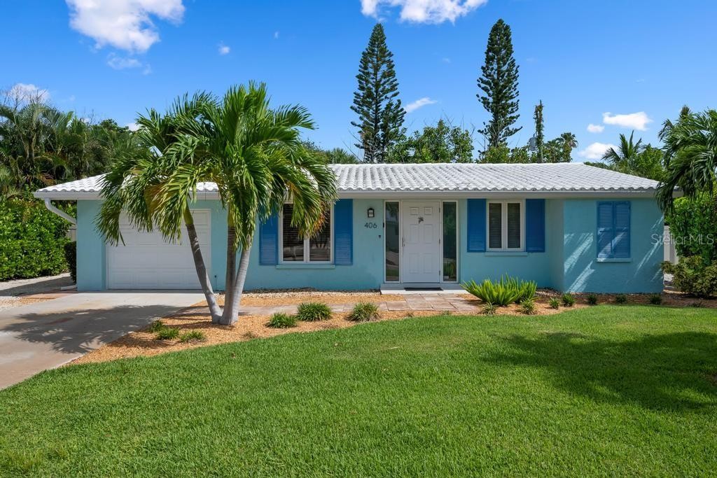 406 BAY PALMS DR
