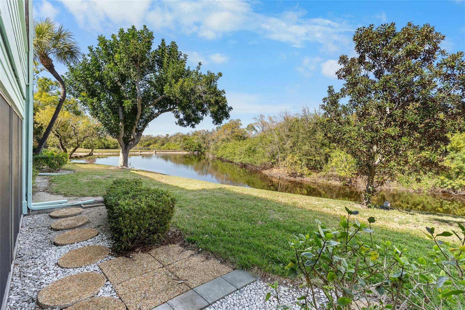 614 SPRING LAKES BLVD #614