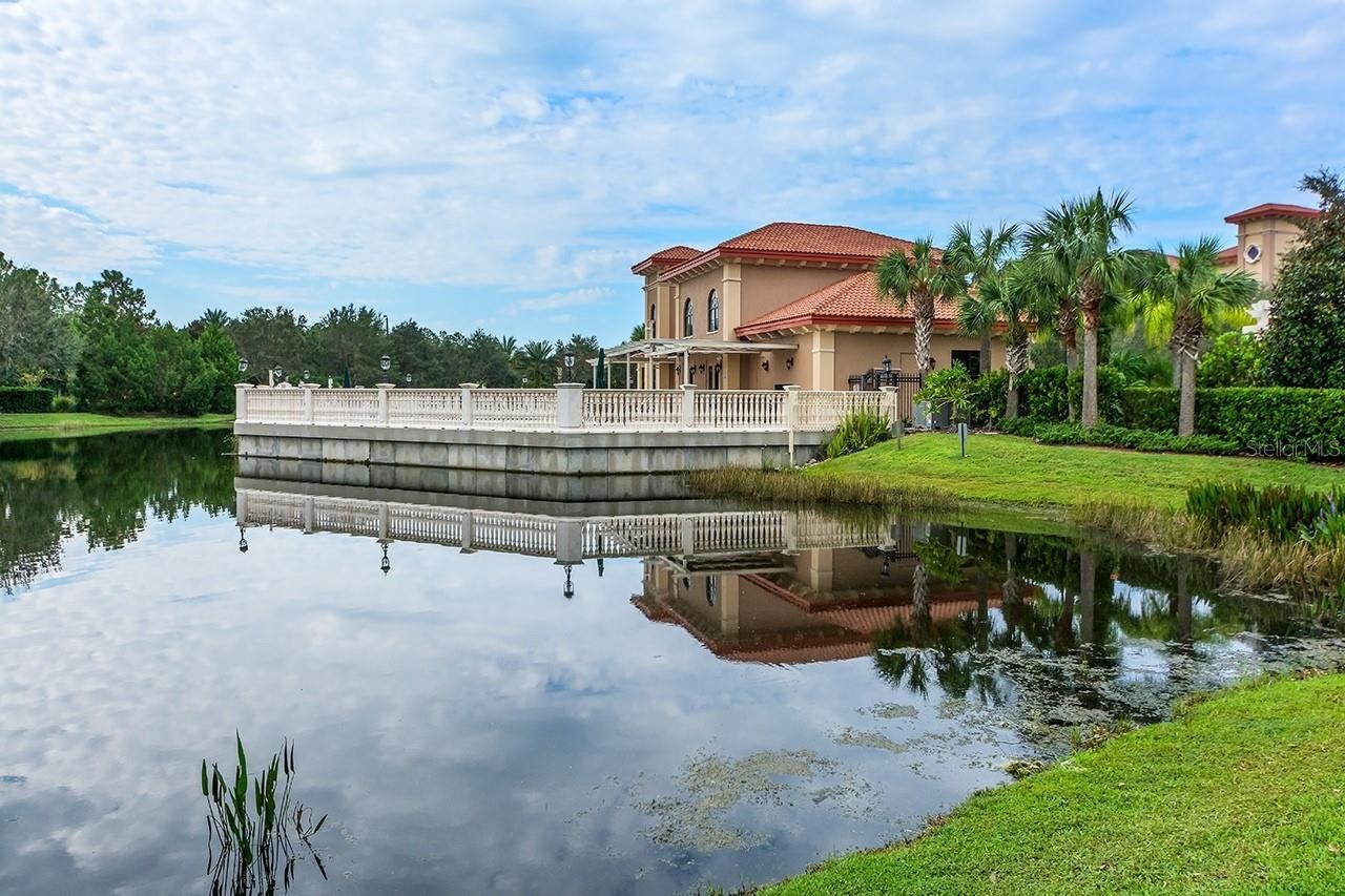 7702 LAKE VISTA CT #204