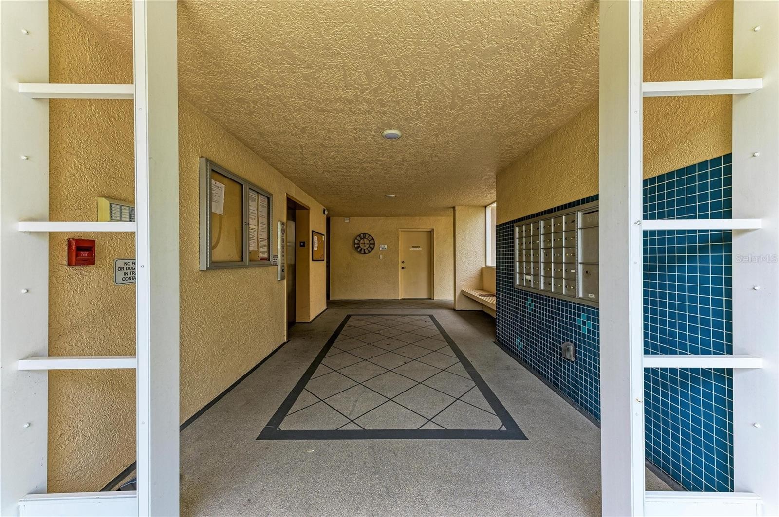 3980 IRONWOOD CIR #301