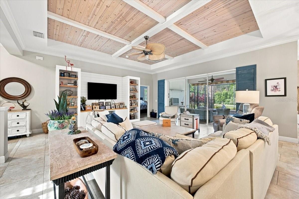 4704 SENECA PARK TRL