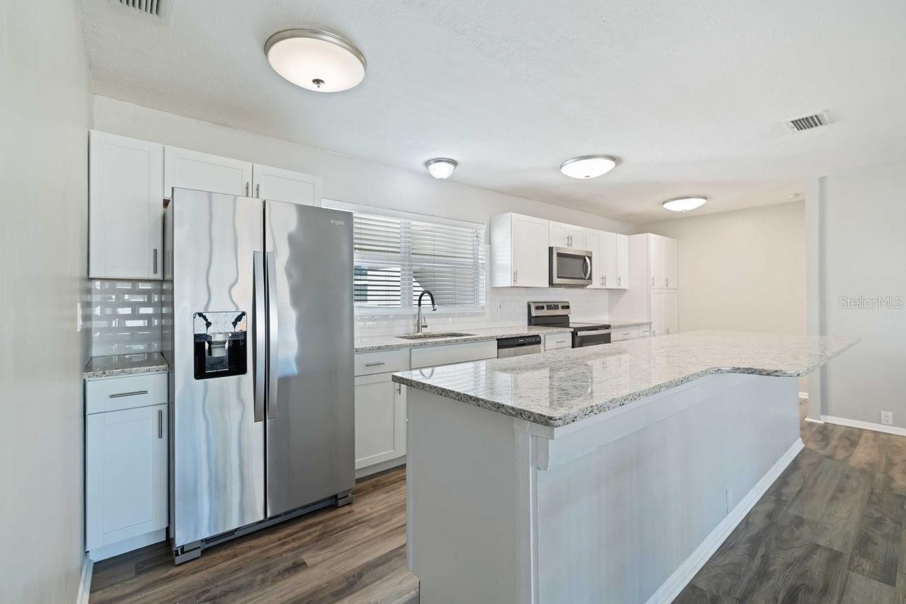 2545 CLIPPER SHIP WAY