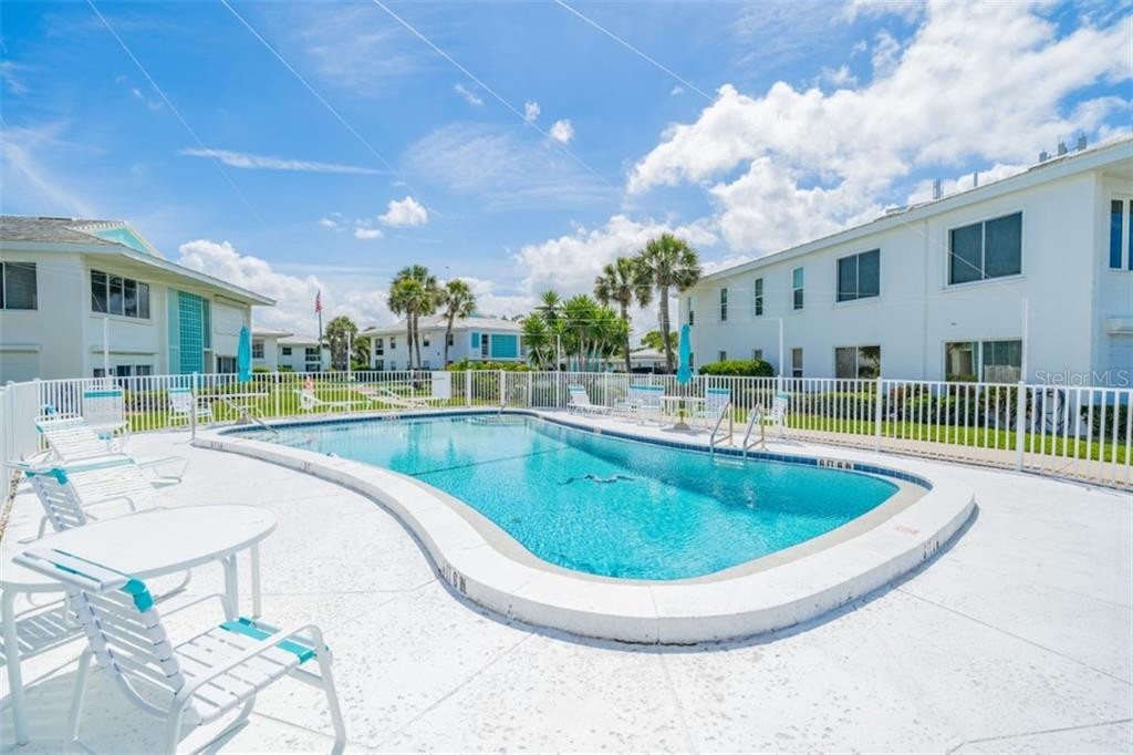 5400 GULF DR #10